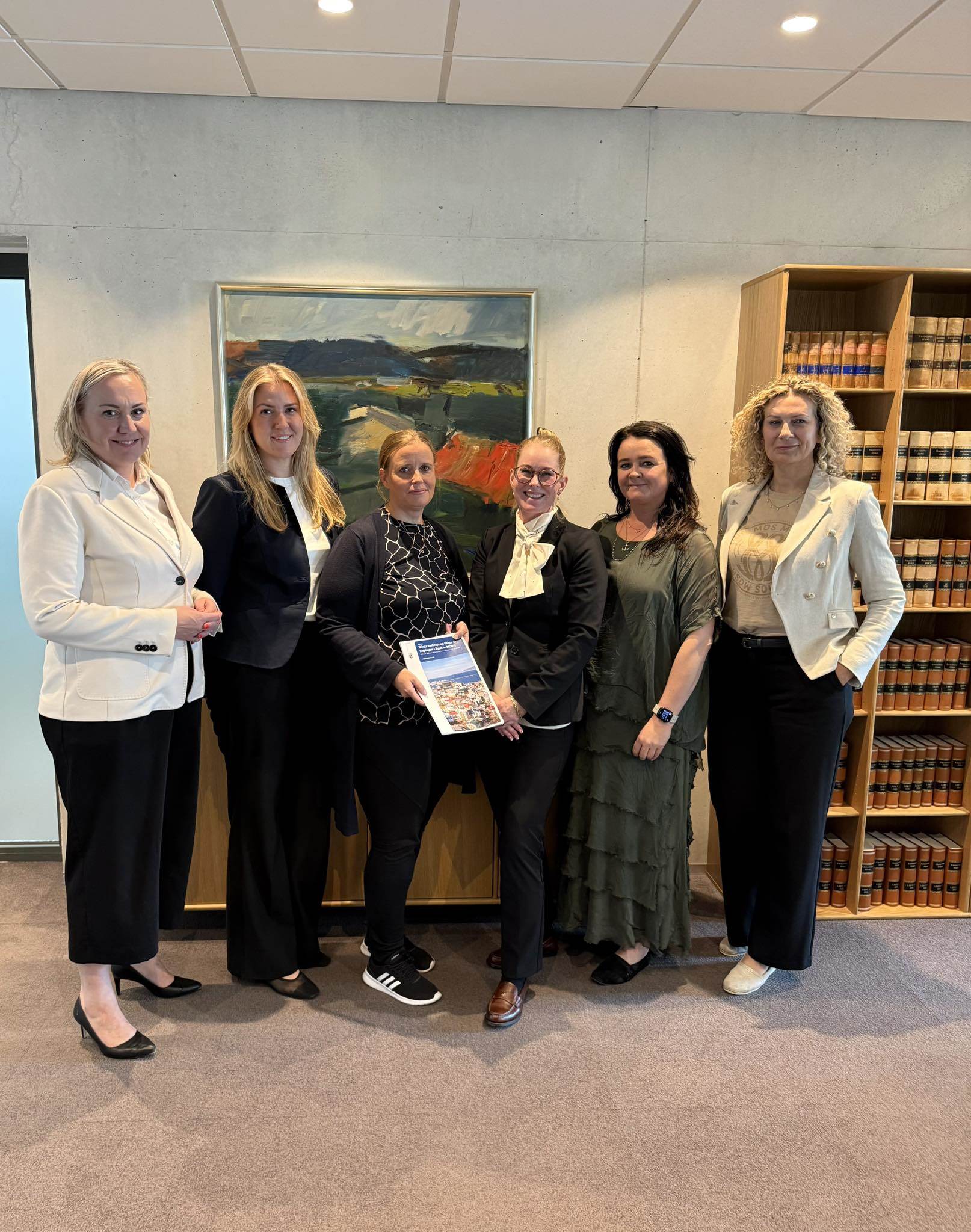 Þorbjörg S. Gunnlaugsdóttir, Kristín Alda Jónsdóttir, Drífa Kristín Sigurðardóttir, Erna Sif Jónsdóttir, Anna Barbara Andradóttir og Linda Dröfn Gunnarsdóttir - mynd