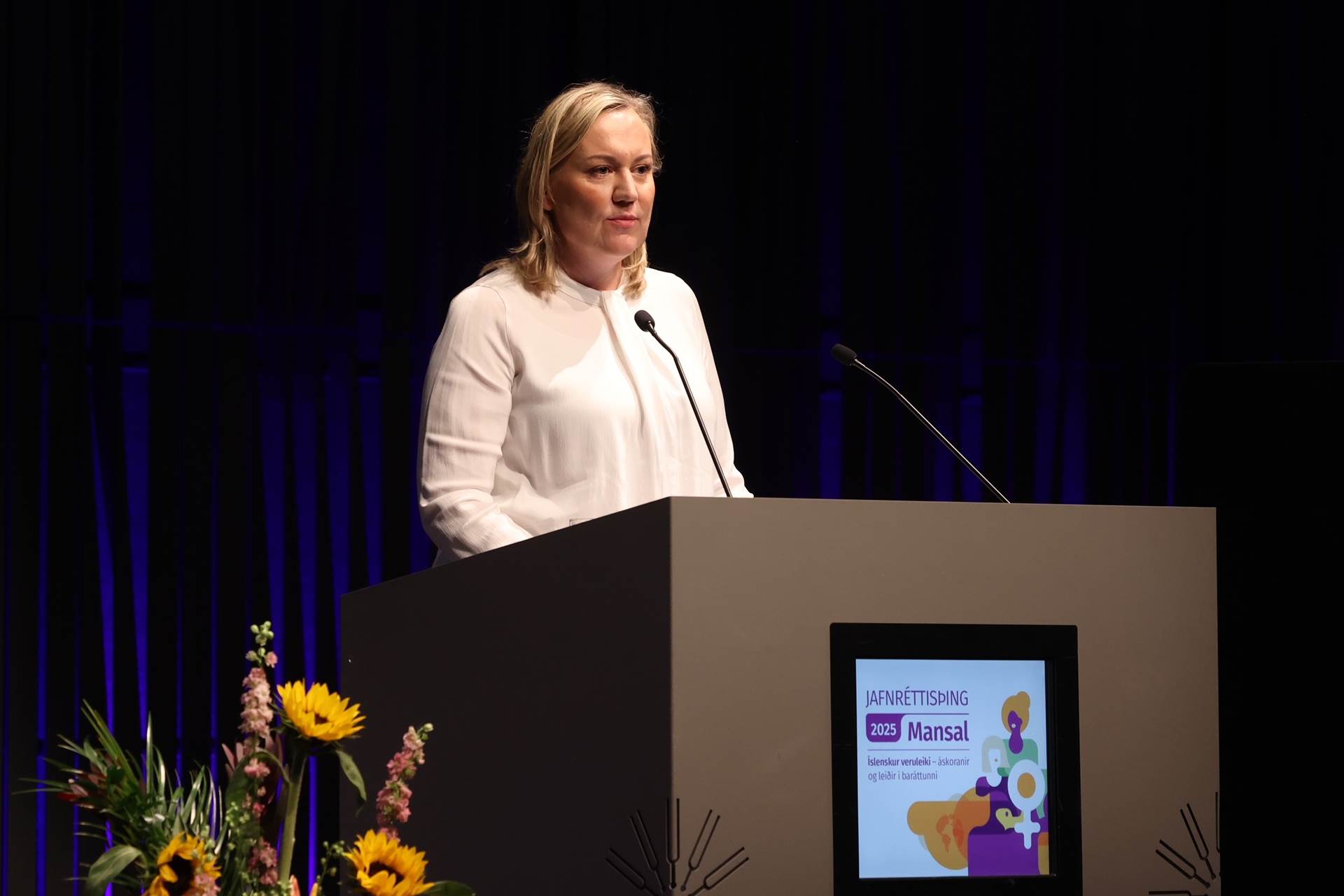 Þorbjörg Sigríður Gunnlaugsdóttir, dómsmálaráðherra og ráðherra jafnréttismála, setti jafnréttisþing 2025 í Hörpu. - mynd