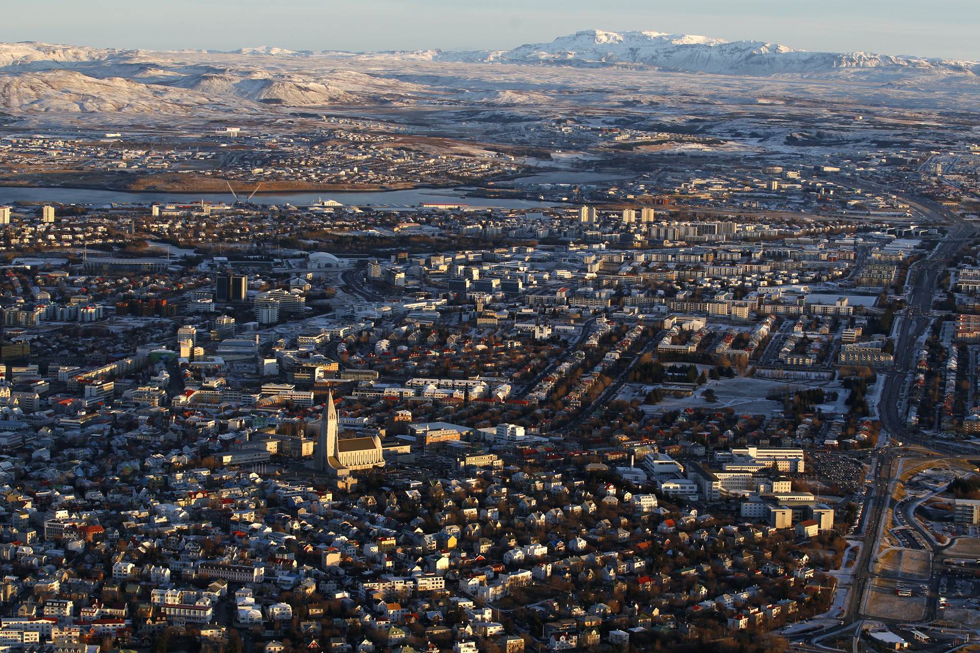 Rekstrarafkoma ríkissjóðs árið 2019 jákvæð um 42 ma. kr.  - mynd