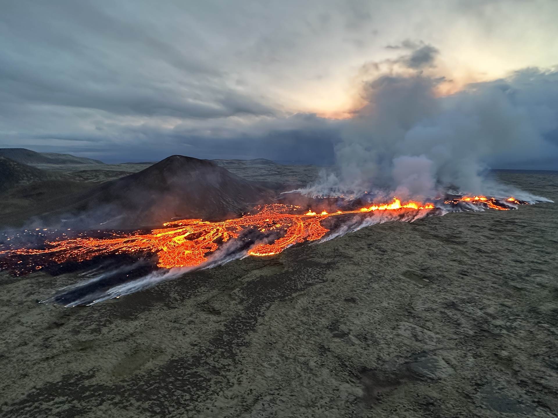 Aðgerðir ríkisstjórnar til eflingar viðbúnaði á gossvæðinu - mynd