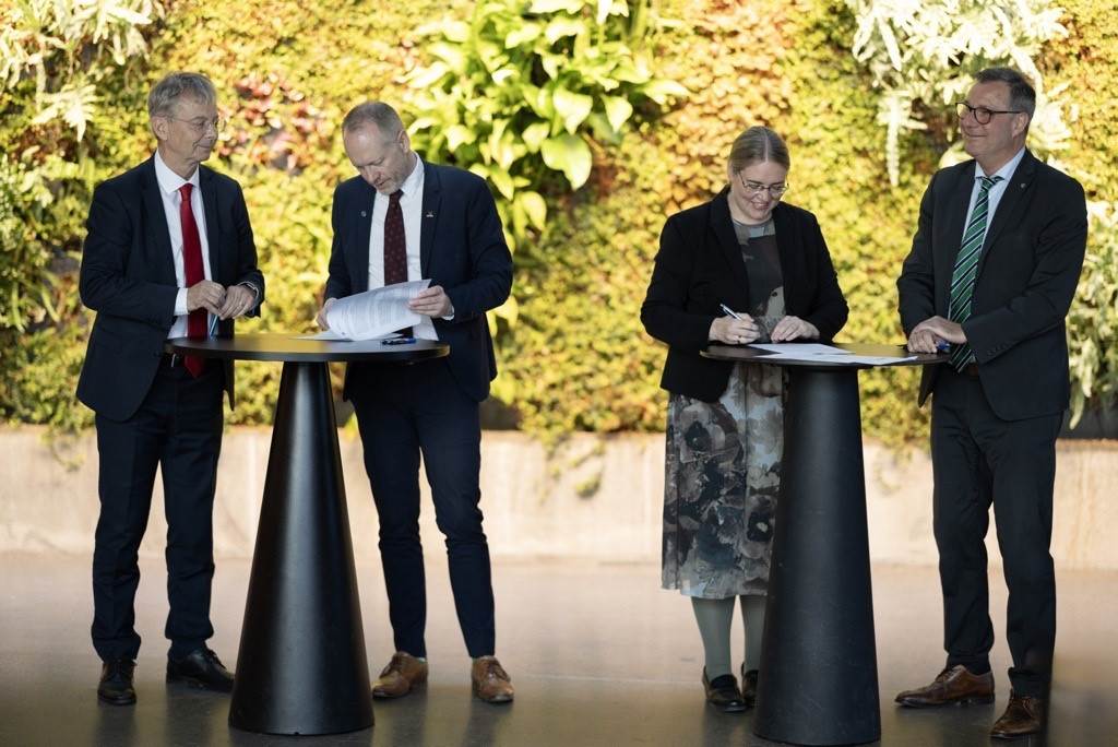 Undirritun vegna nýrrar Miðstöðvar í öldrunarfræðum