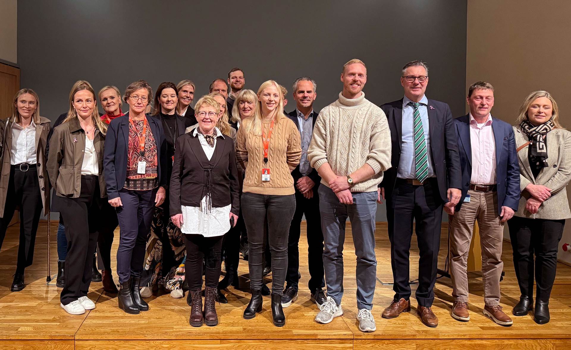 Frá opnun móttökunnar í Efstaleiti - mynd