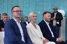 Páll Björgvin Guðmundsson framkvæmdastjóri SSH, Ragnhildur Hjaltadóttir formaður viðræðuhóps ríkis og sveitarfélaga á höfuðborgarsvæðinu og Árni Freyr Stefánsson skrifstofustjóri samgangna í innviðaráðuneytinu. - mynd
