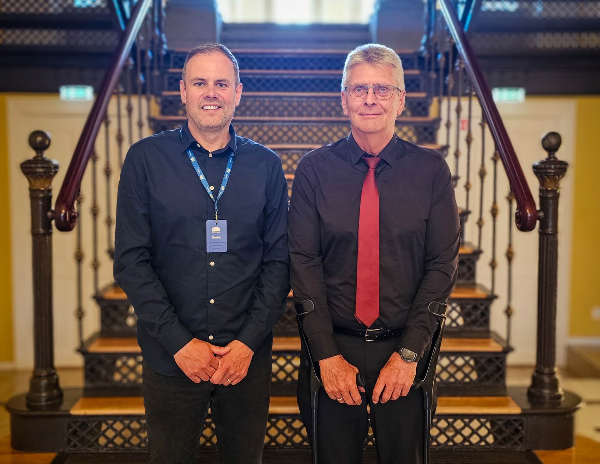 Guðmundur Ingi Kristinsson, mennta- og barnamálaráðherra, og Einar Gunnarsson, skólastjóri Barnaskólans í Vestmannaeyjum - mynd