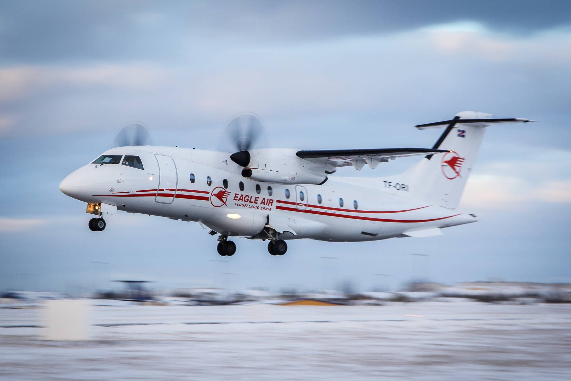 Mynd fyrir frétt: Samið um lágmarksflug til Vestmannaeyja fram á vor