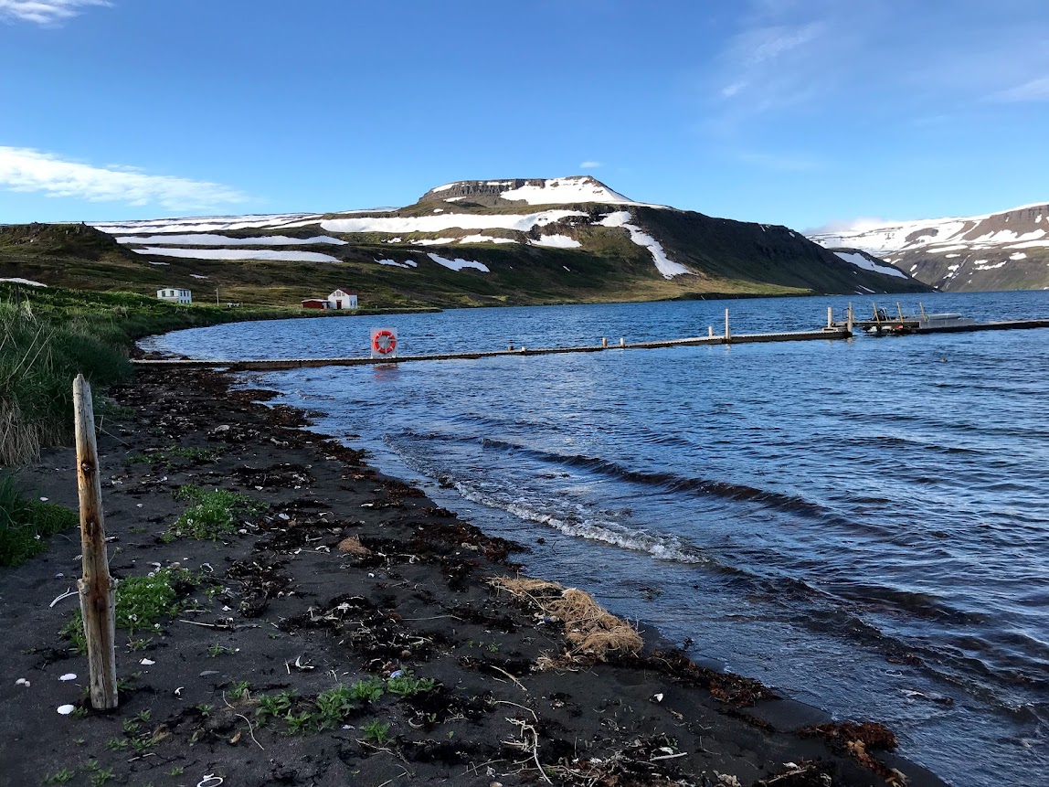 Gamla bryggjan við Hesteyri. - mynd