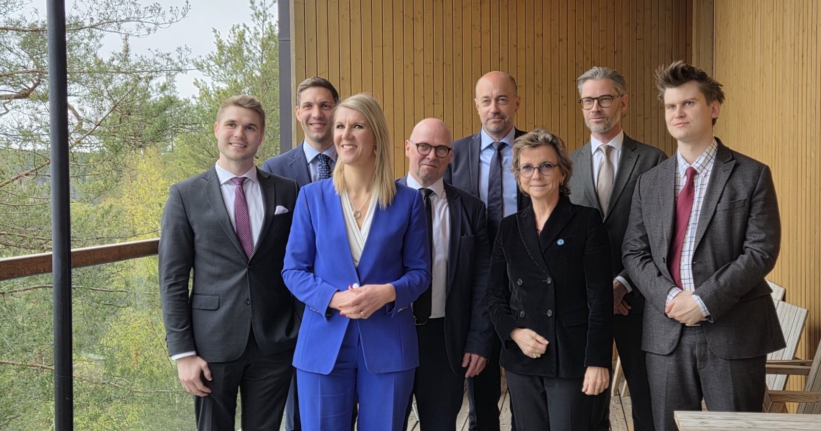 Loftslags- og umhverfisráðherrar Norðurlanda komu saman til fundar í Finnlandi, þar sem áskoranir sem fylgja mikilli aukningu í netverslun í gegnum erlend markaðstorg voru meðal umræðuefna.  - mynd
