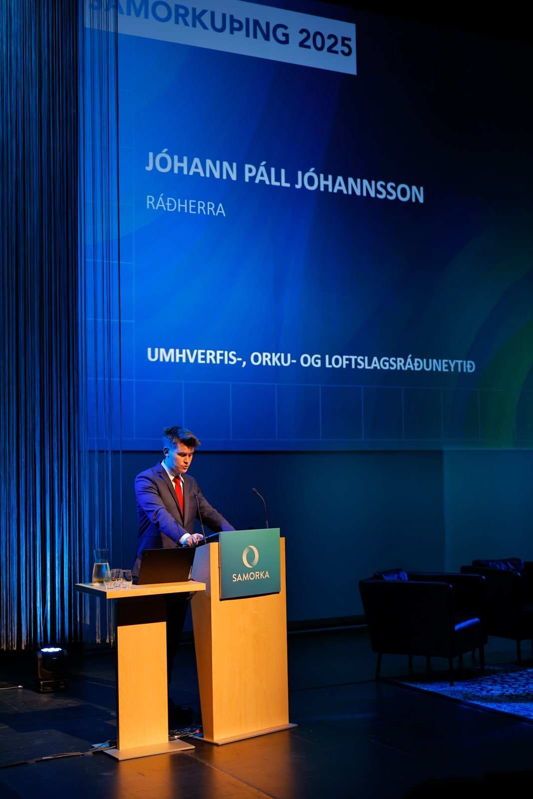 Jóhann Páll Jóhannsson, umhverfis-, orku- og loftslagsráðherra, flytur ávarp á Samorkuþingi. - mynd