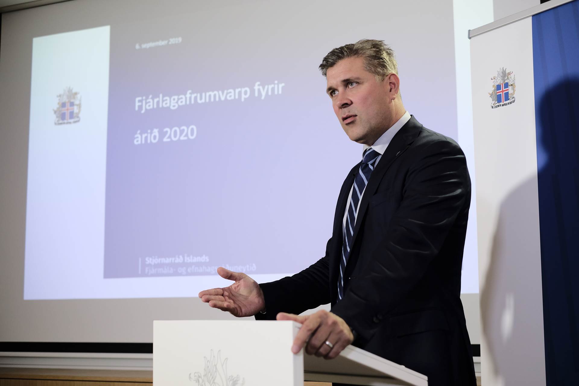 Bjarni Benediktsson kynnti fjárlagafrumvarpið á blaðamannafundi í dag.  - mynd