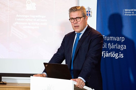 Bjarni Benediktsson kynnir fjárlagafrumvarp ársins 2024.