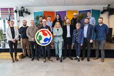 Endurnýjaðir samningar um rekstur Fab Lab smiðja á Íslandi  - mynd úr myndasafni númer 1