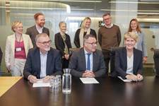 Börnum, öldruðum og öryrkjum tryggð greiðsluþátttaka fyrir tannlæknaþjónustu í samningi - mynd úr myndasafni númer 2