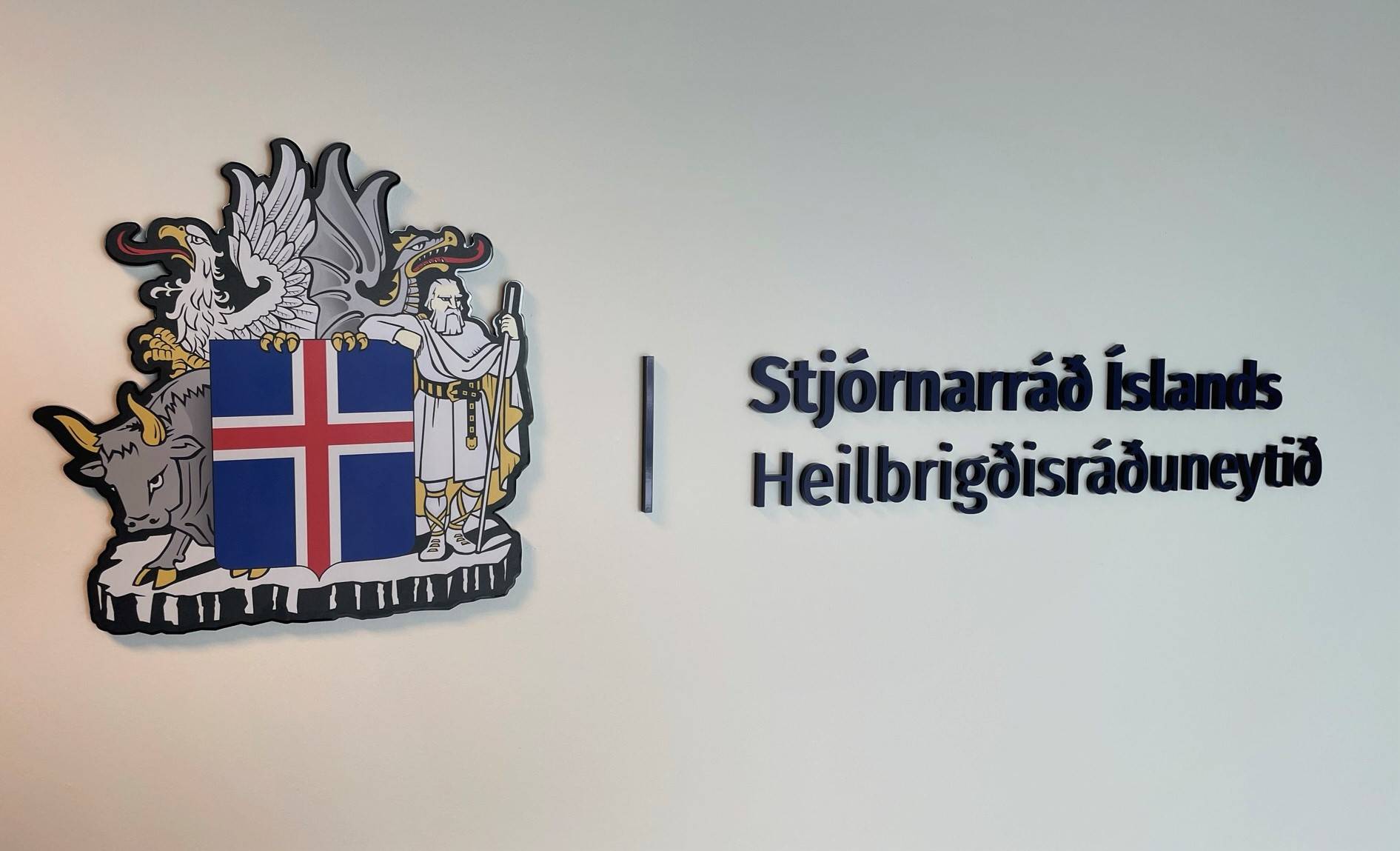 Heilbrigðisráðuneytið leitar að verkefnastjóra og lögfræðingi til starfa - mynd