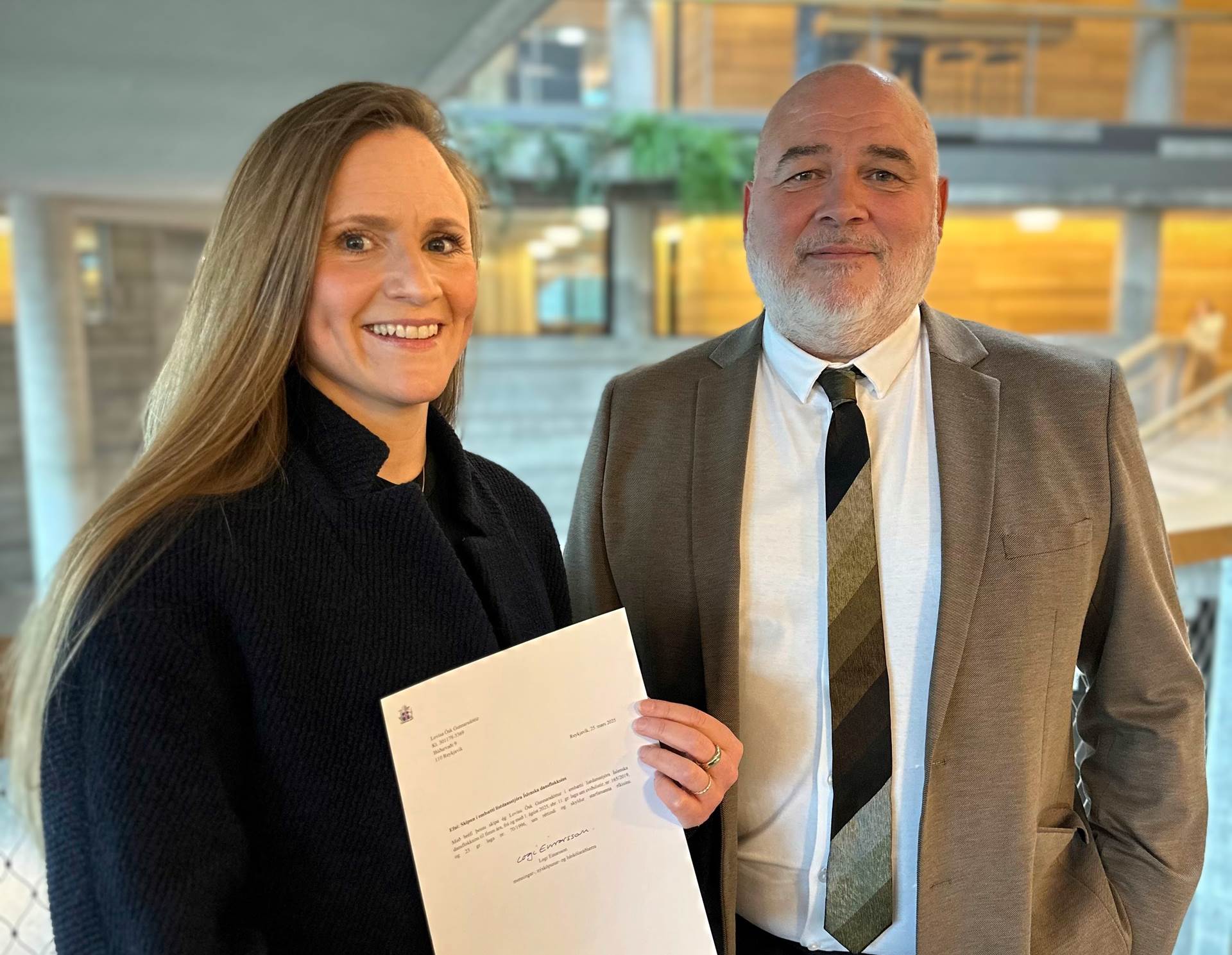 Lovísa Ósk Gunnarsdóttir og Logi Einarsson, menningar-, nýsköpunar- og háskólaráðherra. - mynd