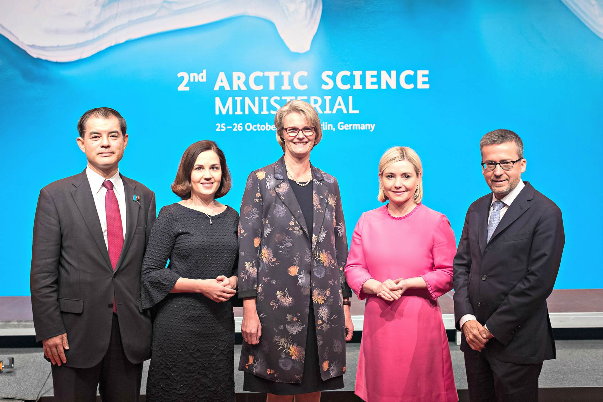 Masahiko Shibayama, vísindamálaráðherra Japan, Sanni Grahn-Laasonen mennta- og menningarmálaráðherra Finnlands, Anja Karliczek ráðherra Þýskalands á sviði mennta og rannsókna, Lilja Alfreðsdóttir mennta- og menningarmálaráðherra Íslands og Carlos Moedas framkvæmdastjóri rannsókna, vísinda og nýsköpunar hjá Evrópusambandinu. - mynd