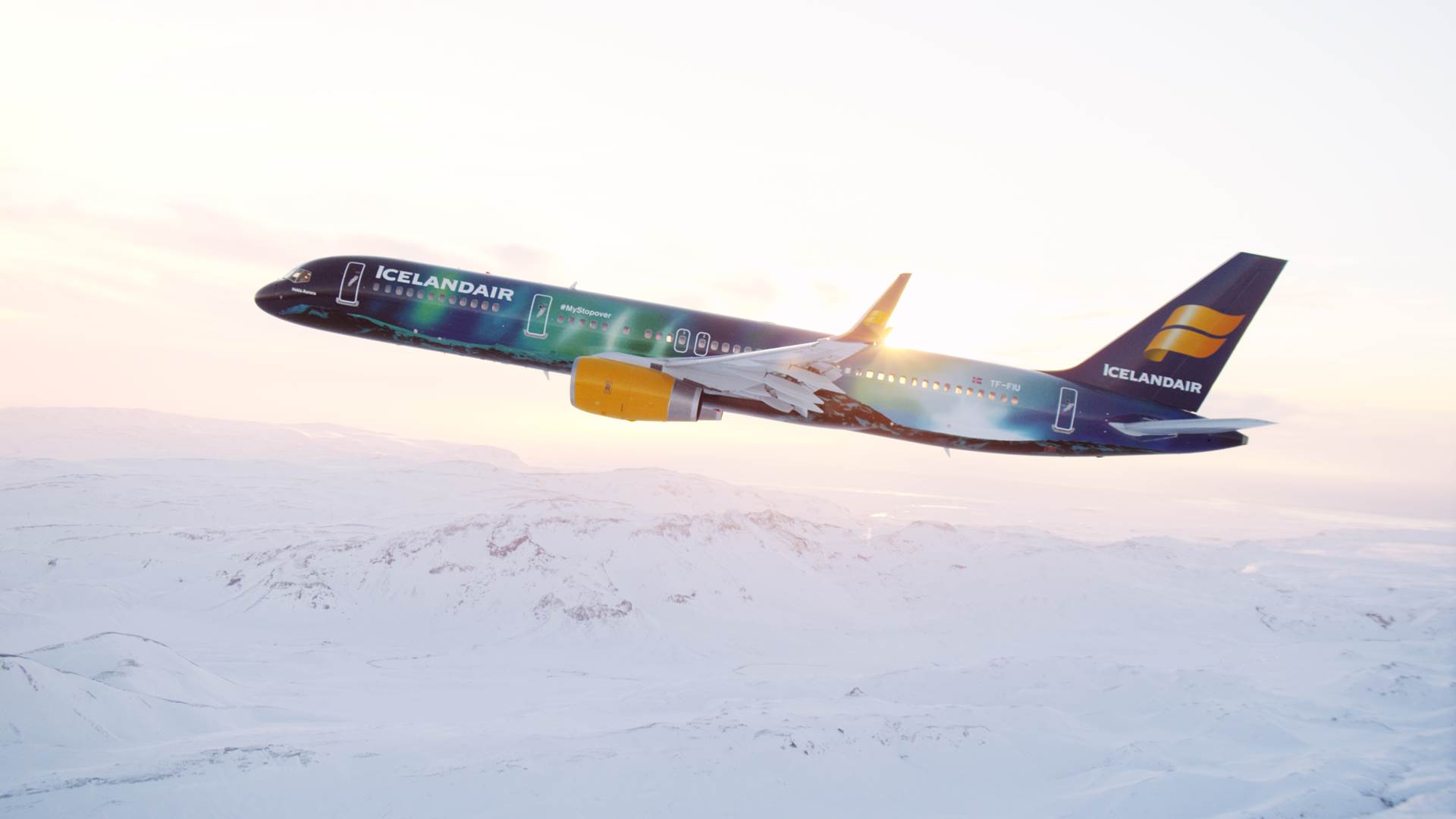 Hekla Aurora, farþegaflugvél Icelandair. - mynd