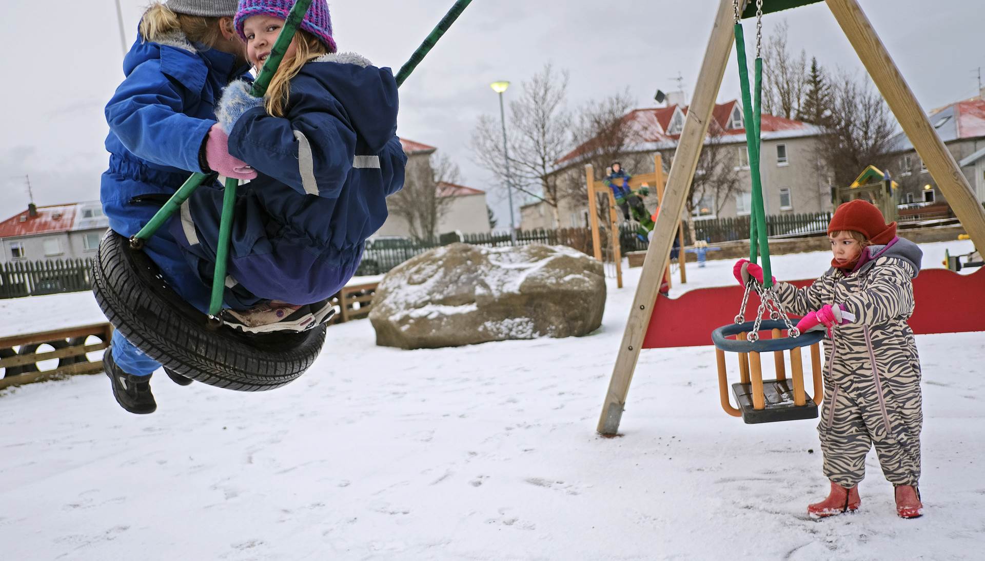 Reglubundin bólusetning barna við hlaupabólu og bólusetning við kíghósta fyrir áhættuhópa - mynd