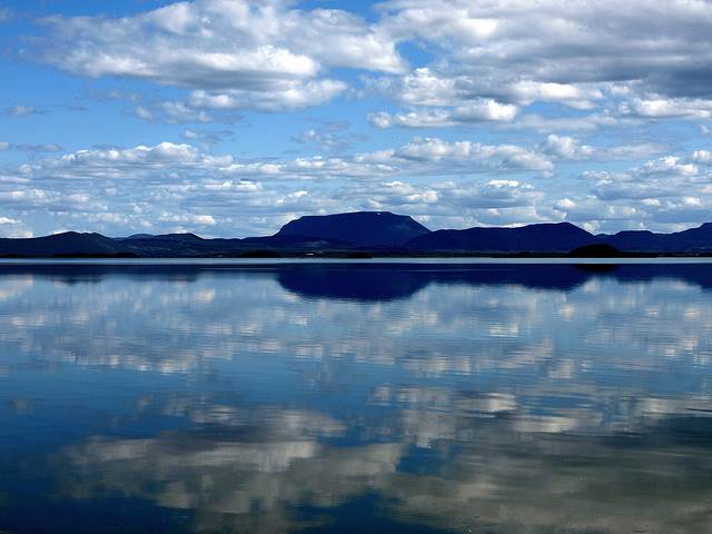 Speglun við Mývatn - mynd