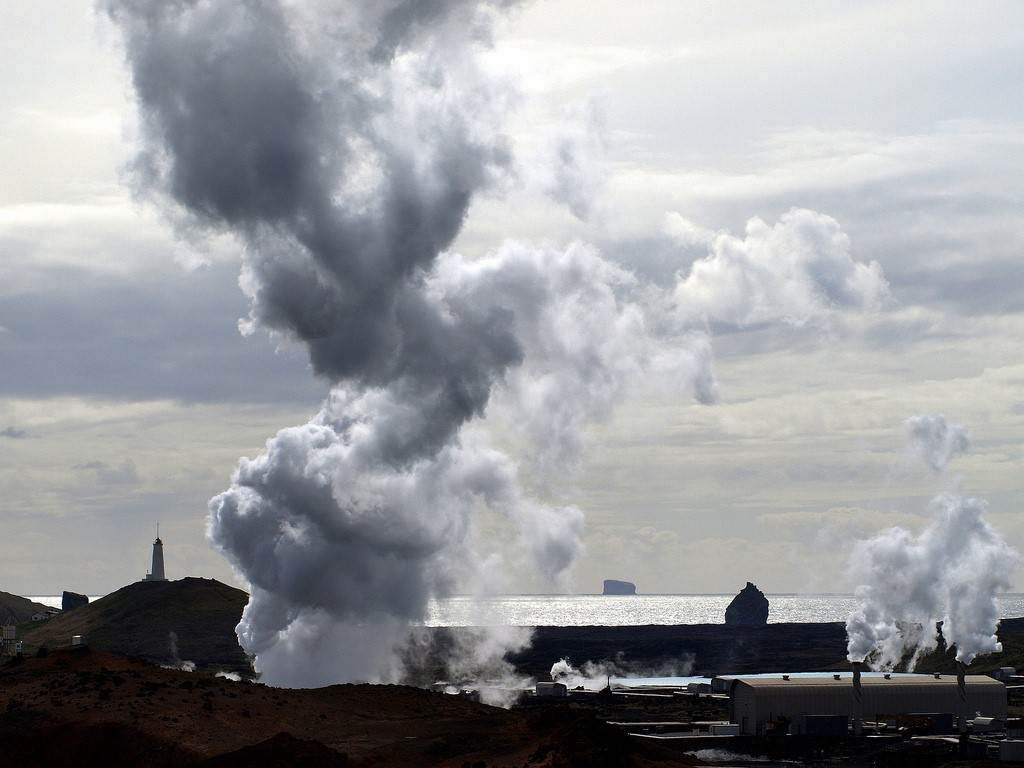 Í máli sínu lýsti Guðlaugur Þór hvernig þekking og reynsla Íslendinga í nýtingu jarðhita hefur nýst víðs vegar um heiminn - mynd