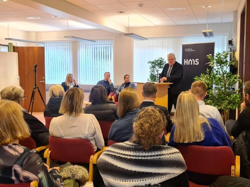 Sigurður Ingi Jóhannsson, innviðaráðherra, á kynningarfundi á starfsstöð HMS.