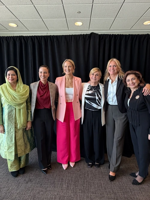 Fh: Sima Bahous framkvæmdastýra UN Women, Þorgerður Katrín Gunnarsdóttir utanríkisráðherra, Grabar-Kitarović fyrrum forseti Króatíu, Helen McEntee utanríkisráðherra Írlands og Kamina Johnson Smith utanríkisráðherra Jamaica.