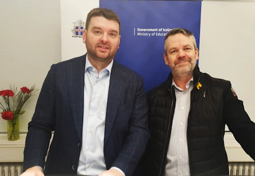 Ásmundur Einar Daðason, mennta- og barnamálaráðherra, og Skúli Skúlason, formaður stjórnar Lyfjaeftirlits Íslands
