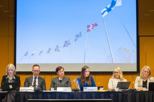 Ráðherrarnir taka þátt í pallborðsumræðum á alþjóðlegri ráðstefnu um MeToo 