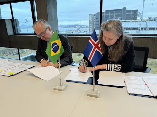 Eintök af skýrslunni Áfram gakk! Utanríkisviðskiptastefna Íslands