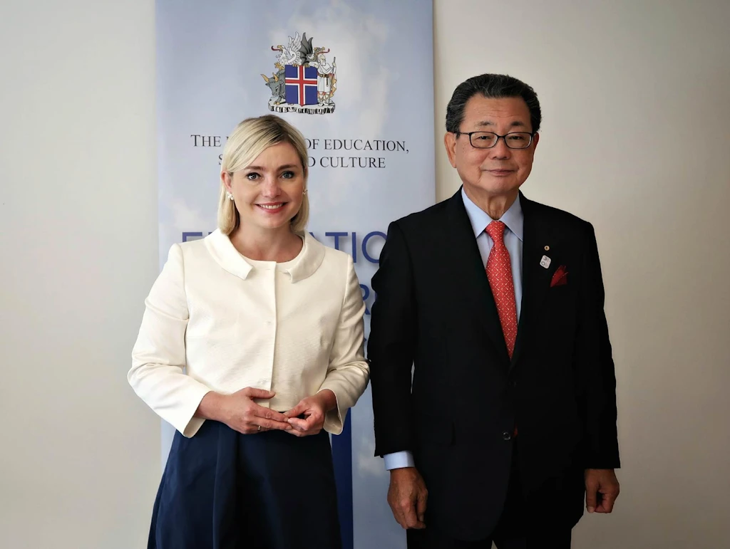{image.Description}