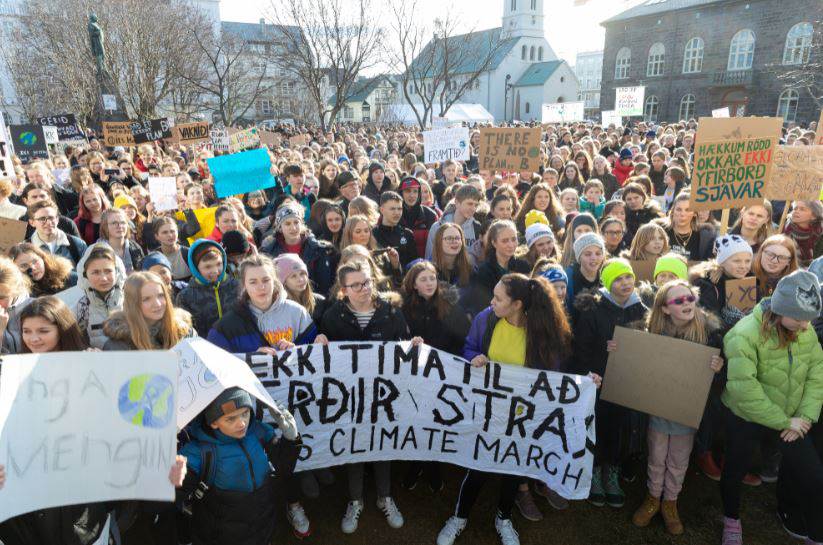 Ungt fólk hvetur til aðgerða í loftslagsmálum. Ljósmynd: Vilhelm Gunnarsson. - mynd