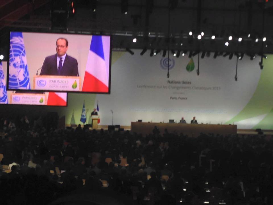 Frá ávarpi Hollande Frakklandsforseta við opnun COP21 í morgun. - mynd