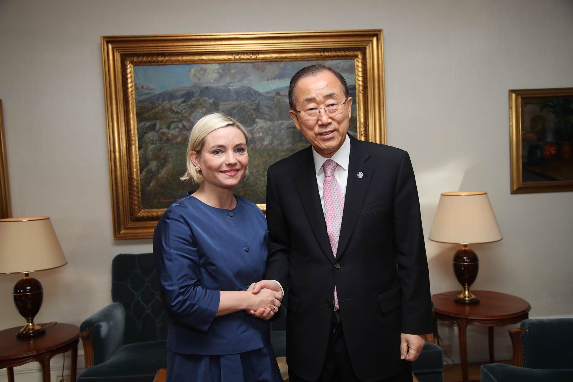 Lilja og Ban Ki-moon. - mynd