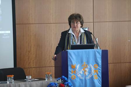 Zsusanna Jakab
