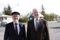 Jón ogg Sigurgeir