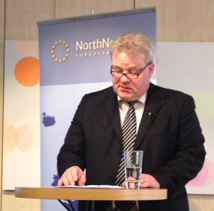 Sigurðu Ingi í ræðustól