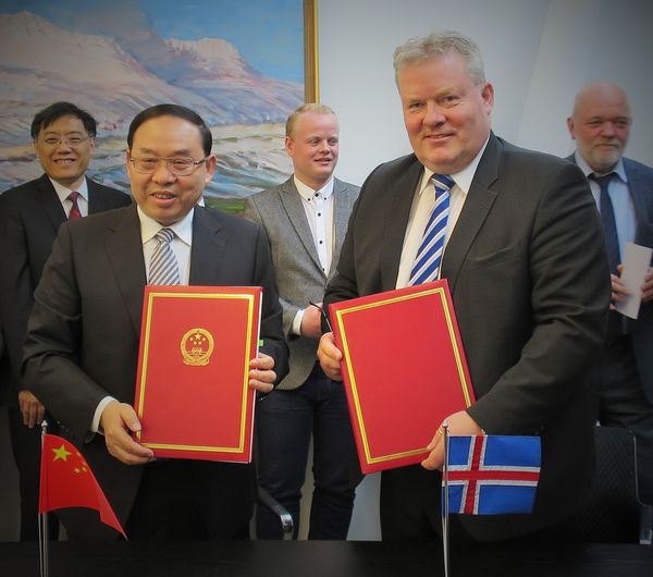 Sigurður Ingi og Mei Kebao