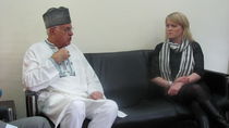 Dr Farooq Abdullah ráðherrra nýrra og endurnýjanlegra orkugjafa á Indlandi og Katrin Júliusdóttir iðnaðarráðherra.