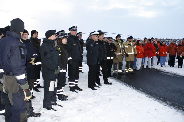 Fulltrúar viðbragðsaðila og heilbrigðisstétta voru við athöfnina.