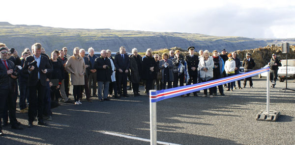 Nýr kafli á Vestfjarðavegi var formlega opnaður í dag.