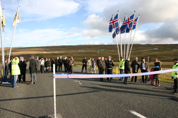 Nýr vegur um Hrútafjarðarbotn vígður