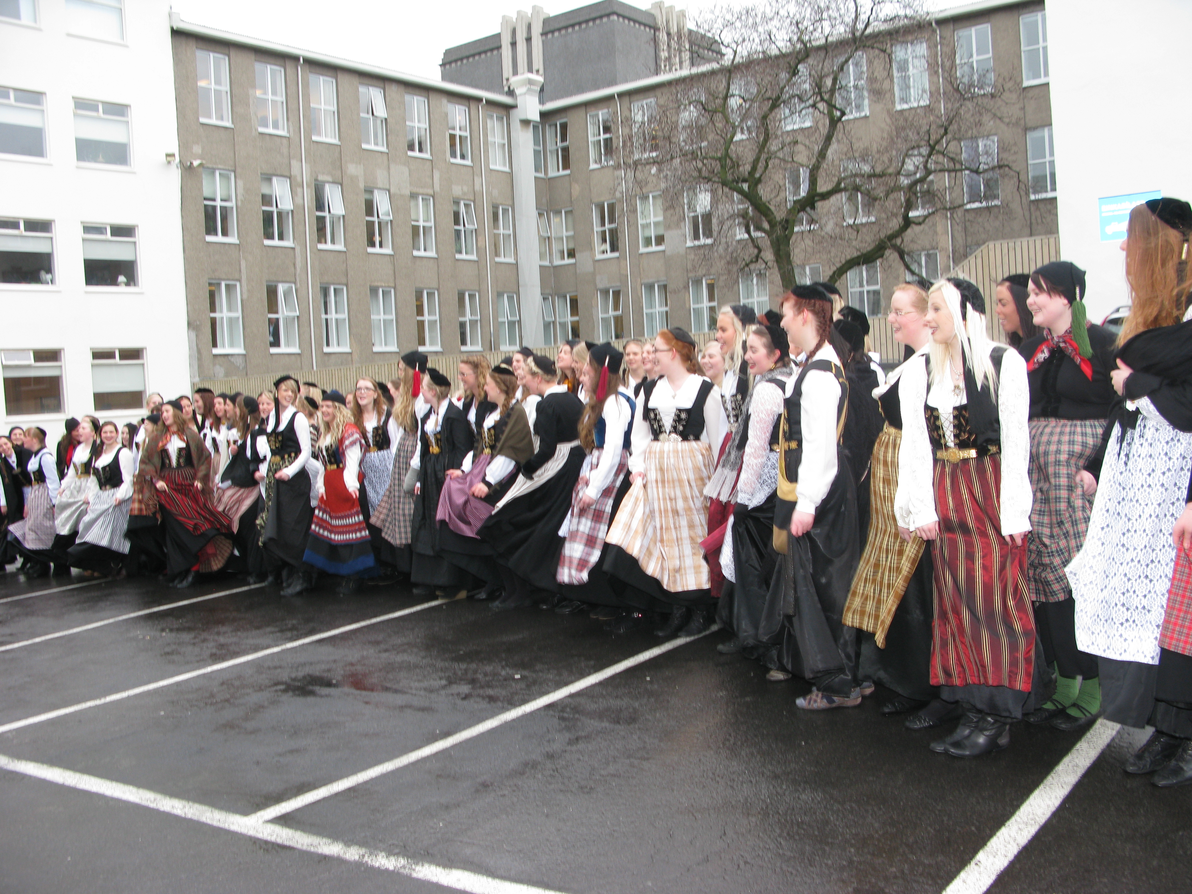 Heimsókn Kvennaskólans í ráðuneytið