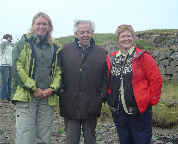 Þorgerður Katrín Gunnarsdóttir menntamálaráðherra, Friðjón Þórðarson, formaður Breiðafjarðarnefndar og Þórunn Sveinbjarnardóttir umhverfisráðherra.