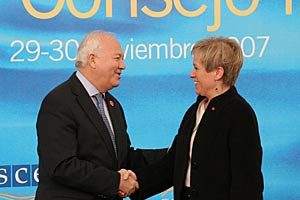 Ingibjörg S. Gísladóttir, utanríkisráðherra og Miguel Angel Moratinos, utanríkisráðherra Spánar