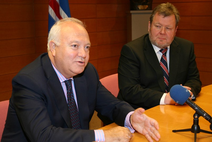 Össur Skarphéðinsson utanríkisráðherra og Miguel Angel Moratinos, utanríkisráðherra Spánar