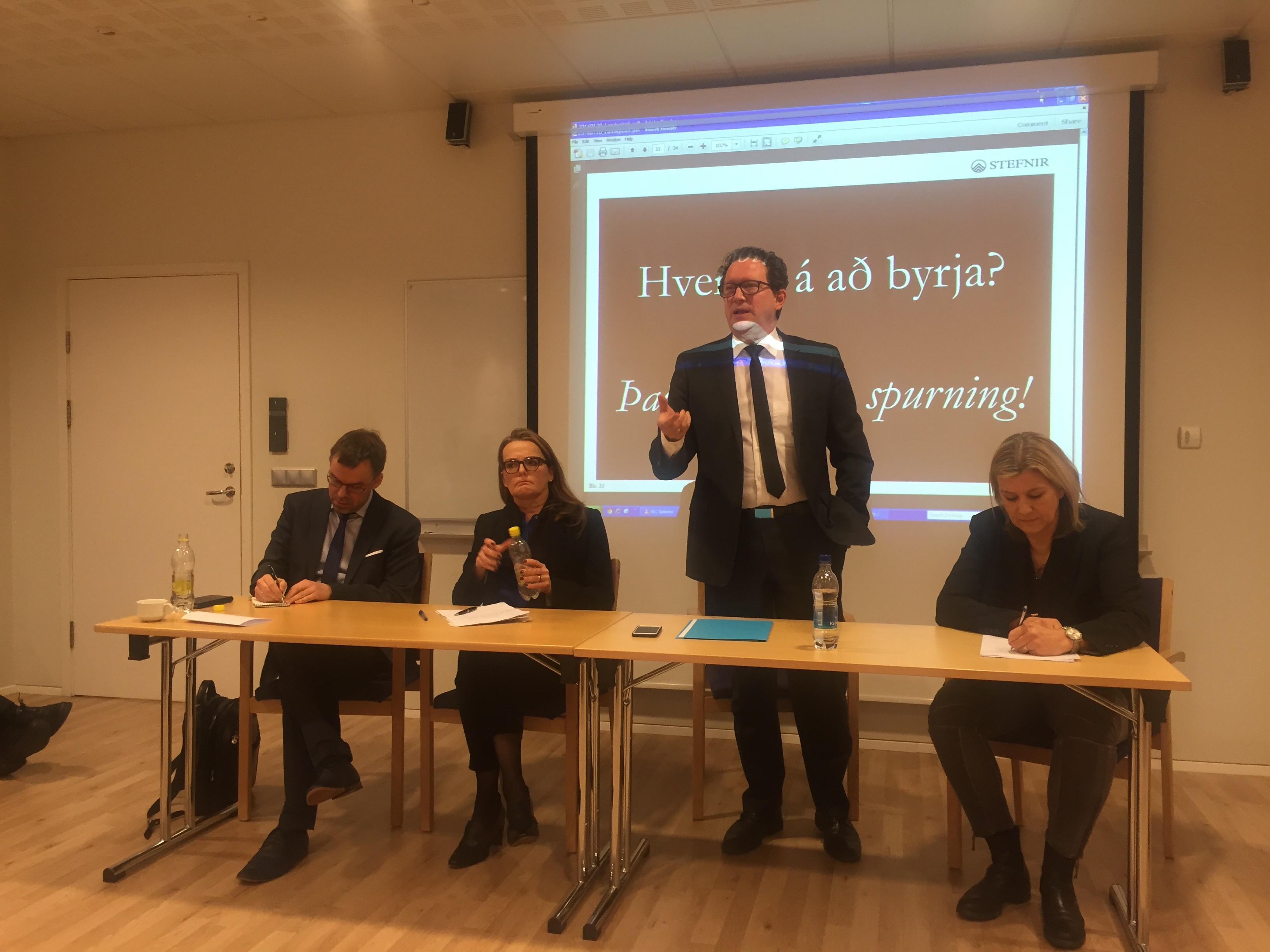 Heilbrigðisráðherra á fundi um uppbyggingu Landspítala